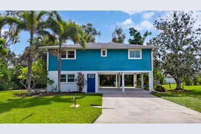727 47th Street W, Palmetto, FL 34221 - Photo 1