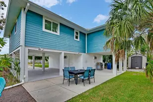 727 47th St W, Palmetto, FL 34221 - Photo 5