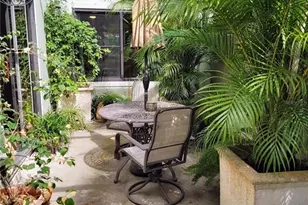 4678 Willow Wood Cir, Sarasota, FL 34241 - Photo 9