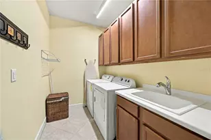 299 Capulet Dr, Venice, FL 34292 - Photo 39