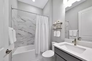 10378 Morning Mist Ln, Sarasota, FL 34241 - Photo 33