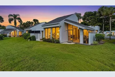2319 Lakeside Mews #B3, Sarasota, FL 34235 - Photo 1