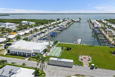734 Spanish Drive N, Longboat Key, FL 34228 - Photo 29