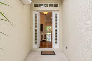 192 Tall Trees Ct, Sarasota, FL 34232 - Photo 3