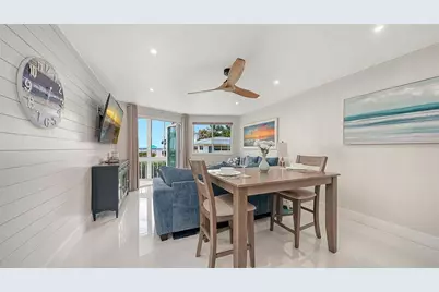 771 John Ringling Boulevard #5, Sarasota, FL 34236 - Photo 3