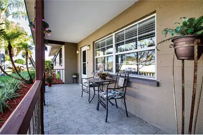 5745 Savannah Drive, Sarasota, FL 34231 - Photo 5