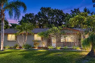 5745 Savannah Dr, Sarasota, FL 34231 - Photo 51