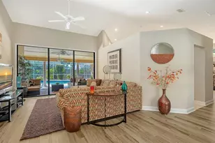 7975 Monticello Ln, Sarasota, FL 34243 - Photo 3
