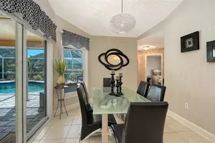 7975 Monticello Ln, Sarasota, FL 34243 - Photo 17