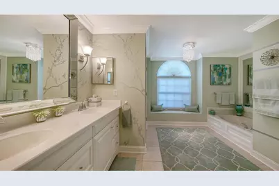 7975 Monticello Lane, Sarasota, FL 34243 - Photo 29
