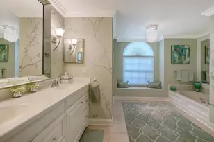 7975 Monticello Ln, Sarasota, FL 34243 - Photo 29
