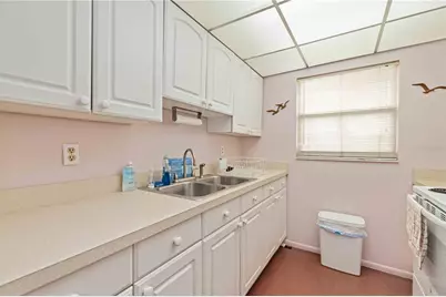 244 Saint Augustine Avenue #104, Venice, FL 34285 - Photo 15