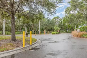 1125 Grantham Dr, Sarasota, FL 34234 - Photo 37