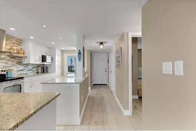 420 Beach Road #507, Sarasota, FL 34242 - Photo 5