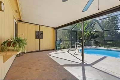 4006 75th Terrace E, Sarasota, FL 34243 - Photo 27