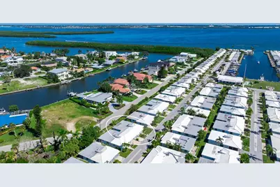 693 Spanish Drive N #24, Longboat Key, FL 34228 - Photo 75