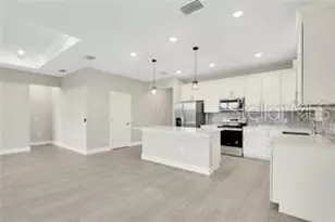 16246 Hidden Oak Loop, Lakewood Ranch, FL 34211 - Photo 5
