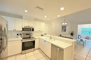 3803 54th Dr W, Bradenton, FL 34210 - Photo 3