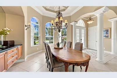 7325 Chatsworth Court, University Park, FL 34201 - Photo 9