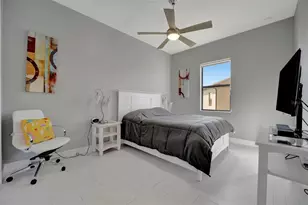 6620 35th Ct E, Sarasota, FL 34243 - Photo 49