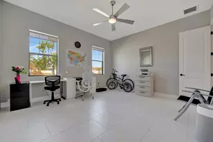 6620 35th Ct E, Sarasota, FL 34243 - Photo 51