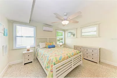 503 Bayview Drive, Holmes Beach, FL 34217 - Photo 17