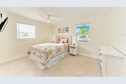 503 Bayview Drive, Holmes Beach, FL 34217 - Photo 25