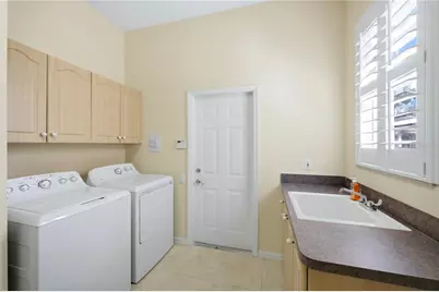7502 Eaton Court, University Park, FL 34201 - Photo 29