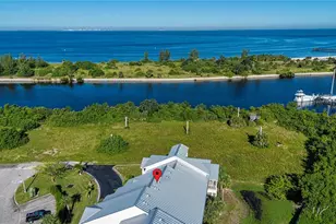 3271 Mangrove Point, Ruskin, FL 33570 - Photo 5