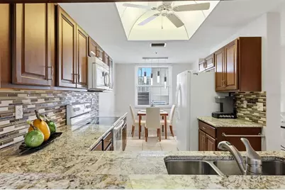 8750 Olde Hickory Avenue #9209, Sarasota, FL 34238 - Photo 15