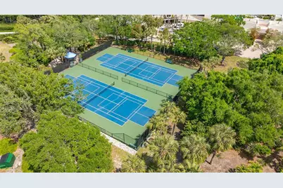 2110 Harbourside Drive #523, Longboat Key, FL 34228 - Photo 43