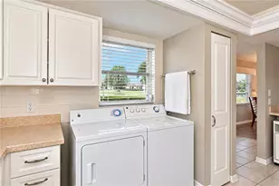 4605 Lexington Cir, Bradenton, FL 34210 - Photo 11