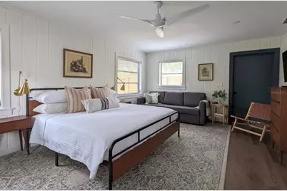 4711 Hollingsworth Avenue, Sarasota, FL 34233 - Photo 17