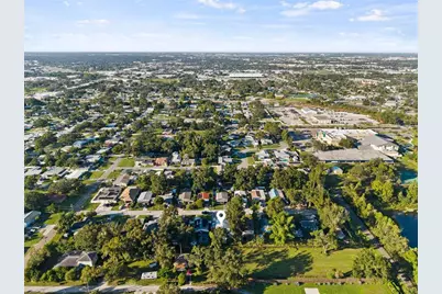 4490 49th Avenue N, Saint Petersburg, FL 33714 - Photo 45