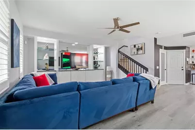 1511 Napoli Drive E, Sarasota, FL 34232 - Photo 9