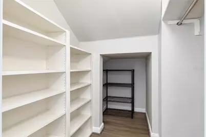 1511 Napoli Drive E, Sarasota, FL 34232 - Photo 17