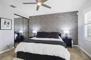1511 Napoli Dr E, Sarasota, FL 34232 - Photo 25