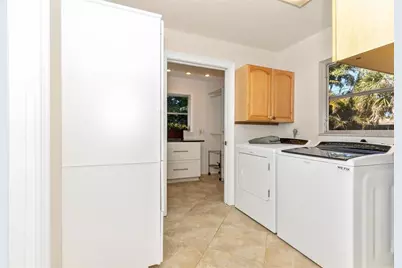 3039 Chase Circle, Sarasota, FL 34231 - Photo 39
