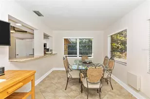 3039 Chase Cir, Sarasota, FL 34231 - Photo 17