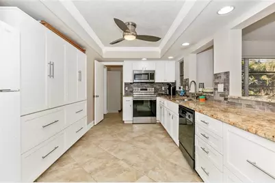 3039 Chase Circle, Sarasota, FL 34231 - Photo 23