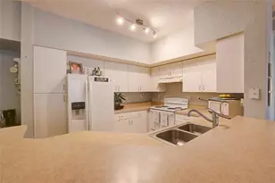 4174 Central Sarasota Pkwy, Sarasota, FL 34238 - Photo 11