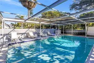 844 Patterson Dr, Sarasota, FL 34234 - Photo 41