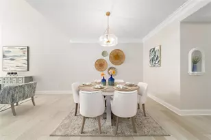 1703 Starling Dr, Sarasota, FL 34231 - Photo 13