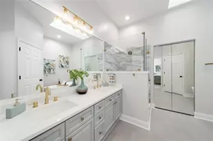 1703 Starling Dr, Sarasota, FL 34231 - Photo 23