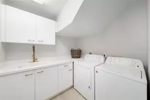 1703 Starling Dr, Sarasota, FL 34231 - Photo 41
