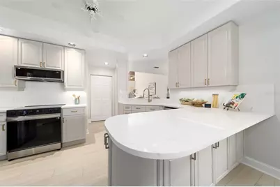 1703 Starling Drive #1703, Sarasota, FL 34231 - Photo 9