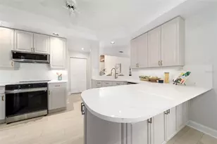 1703 Starling Dr, Sarasota, FL 34231 - Photo 9