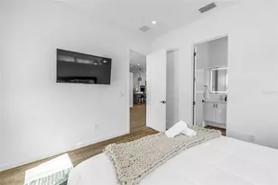 2345 Temple St, Sarasota, FL 34239 - Photo 41
