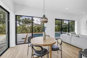 2345 Temple St, Sarasota, FL 34239 - Photo 21