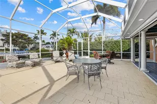 1749 Sandalwood Dr, Sarasota, FL 34231 - Photo 39